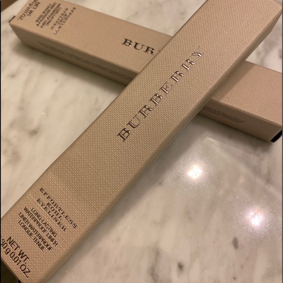 Burberry Effortless Kohl Eyeliner - Picture 2 of 6